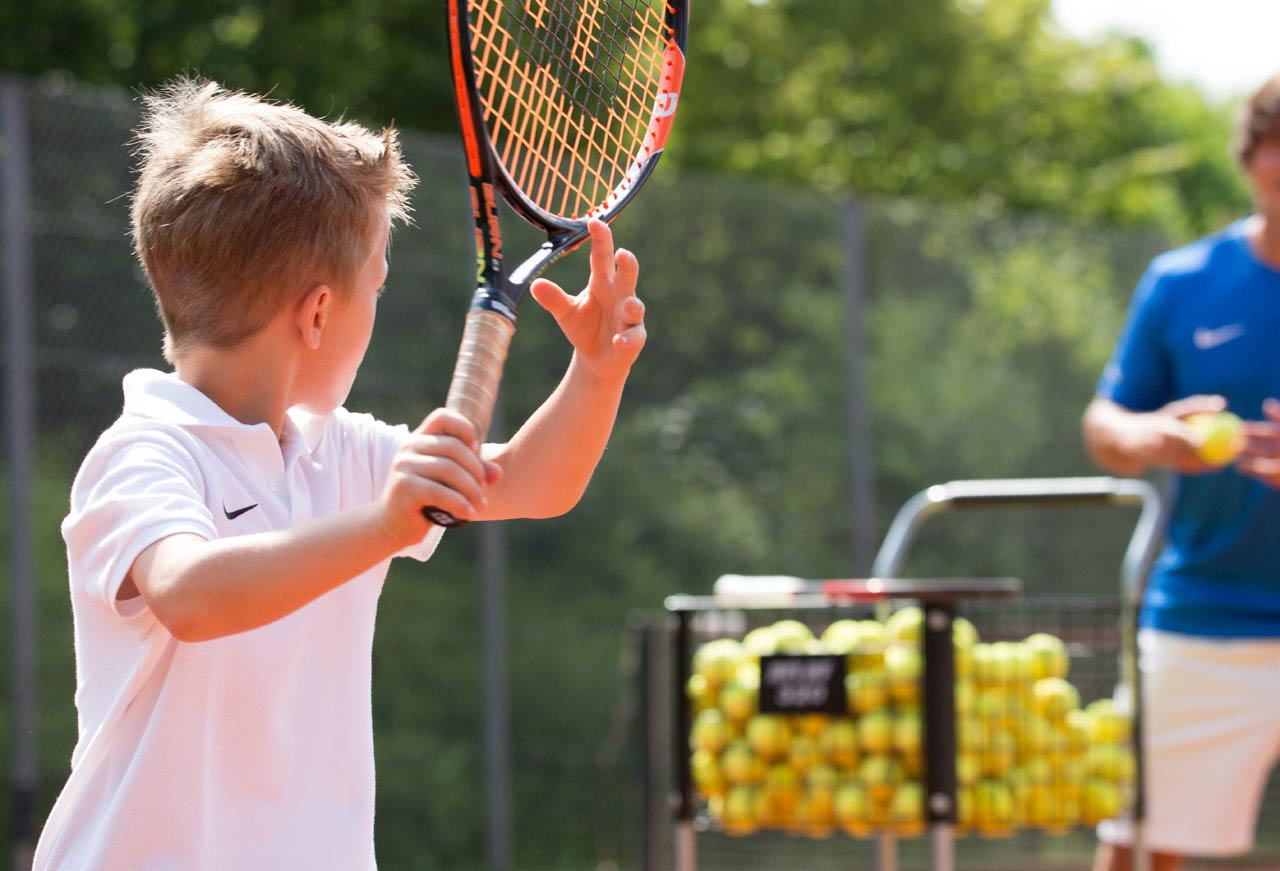 Kinder Tennisschule Elias